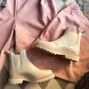 Dolce Vita Stormy Rain Boots